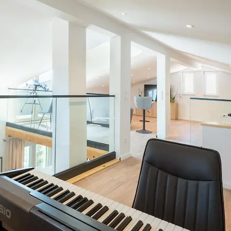 The Penthouse Harmony Beachfront With Hot Tub *